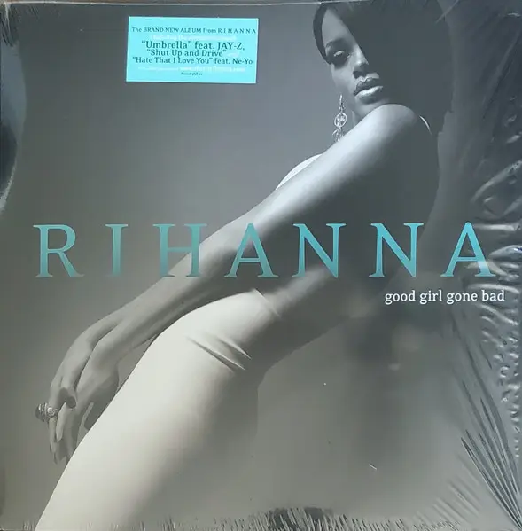 Rihanna-0