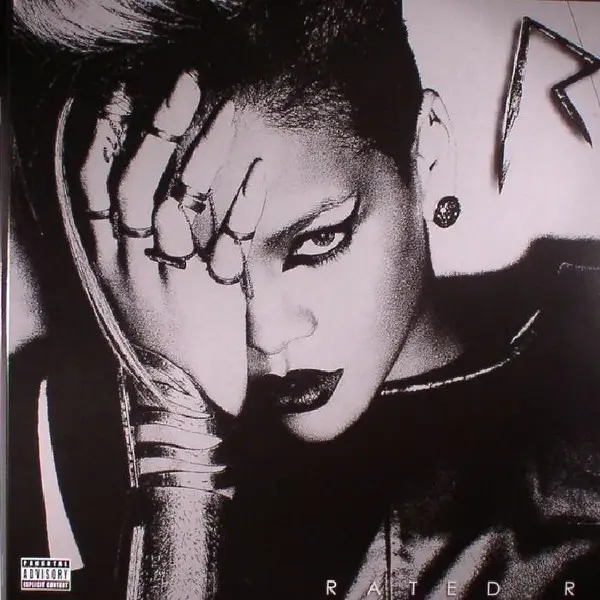 Rihanna-0